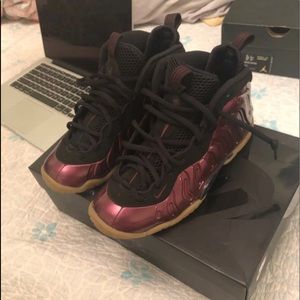 Nike lil foam posite